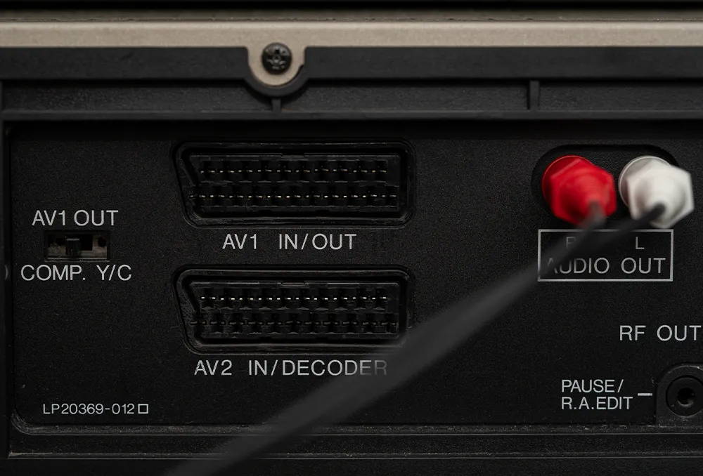 vhs-videobanden-afspelen-videorecorder
